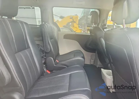 2013 Chrysler Town & Country Touring L from USA, damaged, VIN 2C4RC1CG2DR677530